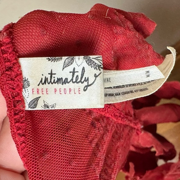 Intimately Free People Red Lace Racerback Bralette M | Sexy Romantic Valentine - Picture 6 of 8
